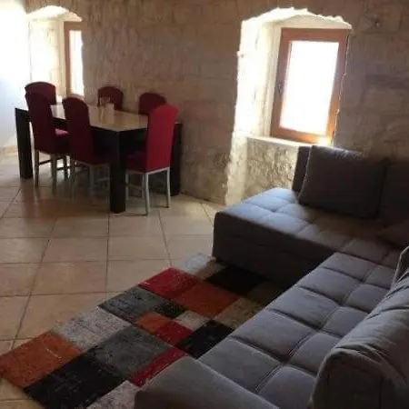 Dora * Rogoznica (Sibenik-Knin)