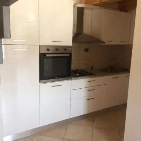 Apartment Dora *